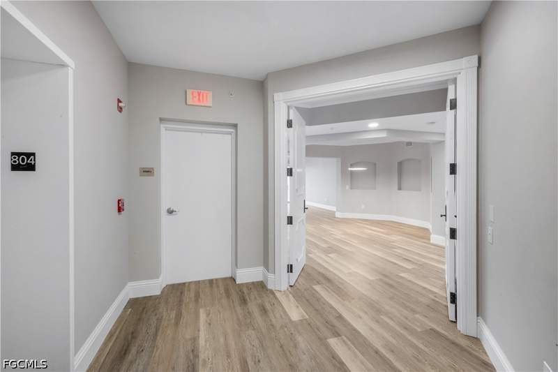3 bedroom Condominium at 6021 Silver King Blvd 804, Tarpon Landings, Cape Coral — photo 5