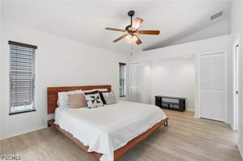 8185 Breton Cir, Fort Myers FL - photo 20 of 49