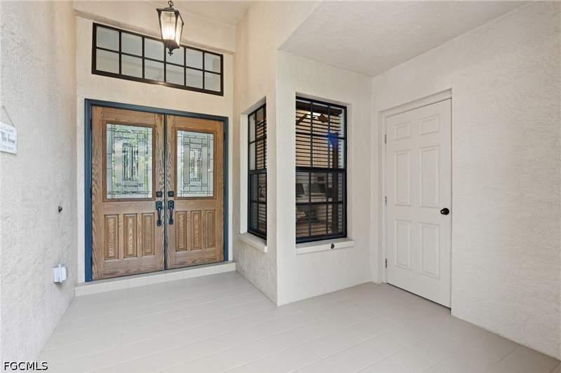 2 bedroom SingleFamilyResidence at 8185 Breton Cir, Cross Creek Estates, Fort Myers — photo 5