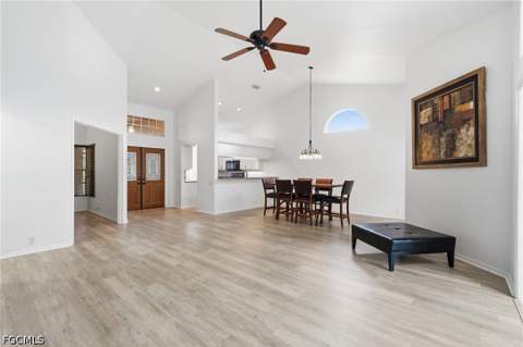 8185 Breton Cir, Fort Myers FL - photo 7 of 49