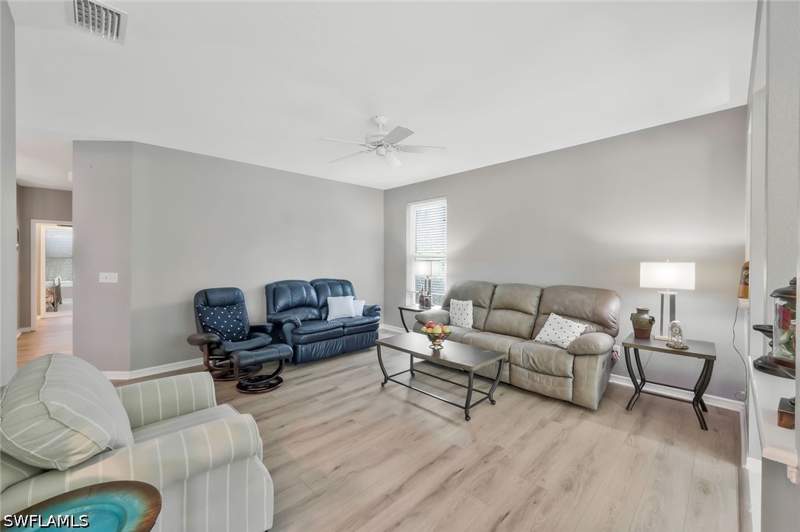2 bedroom Condominium at 1340 Charleston Square Dr 101, Charleston Square, Naples — photo 3