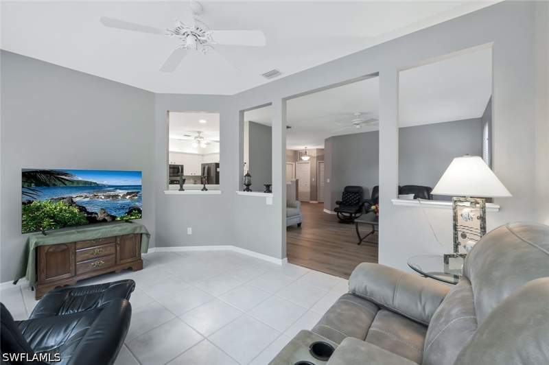 2 bedroom Condominium at 1340 Charleston Square Dr 101, Charleston Square, Naples — photo 5