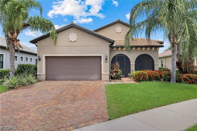 3 bedroom SingleFamilyResidence at 12827 Epping Way, Somerset, Fort Myers — photo 2