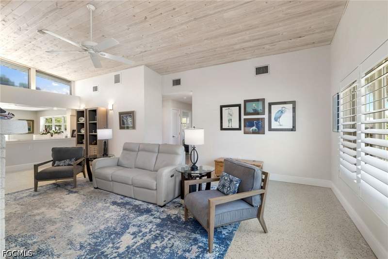 2 bedroom SingleFamilyResidence at 1729 Club house Rd, Yacht Club Colony, North Fort Myers — photo 5
