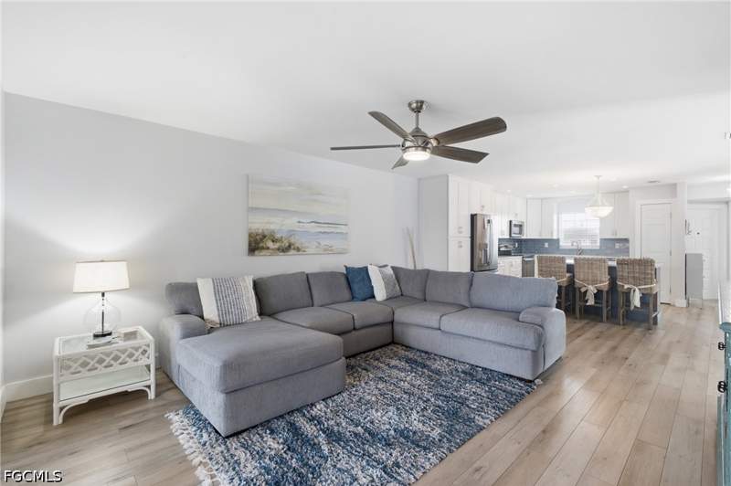 2 bedroom Condominium at 5112 Coronado Pkwy 12, Club Abaco Condo, Cape Coral — photo 5