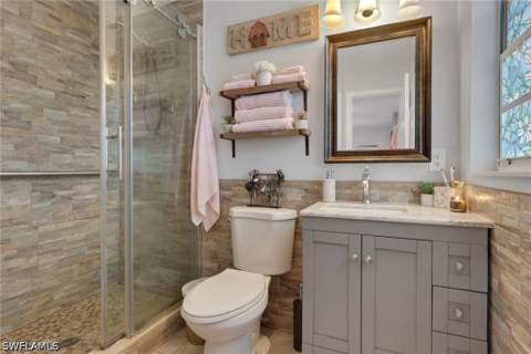 12207 De Moya Dr, Fort Myers FL - photo 18 of 37