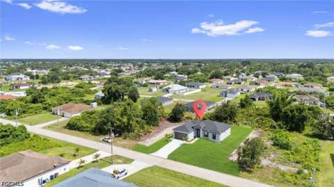 2815 37th St SW, Lehigh Acres FL - photo 7 of 29