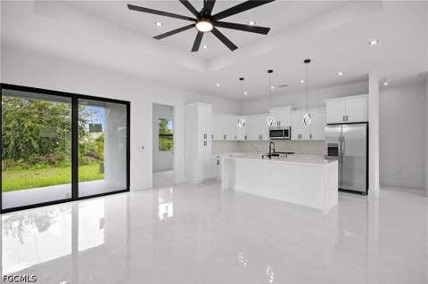 2815 37th St SW, Lehigh Acres FL - photo 8 of 29
