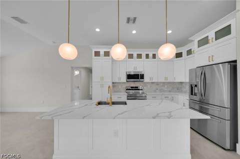 1213 NW 25th Pl, Cape Coral FL - photo 14 of 46