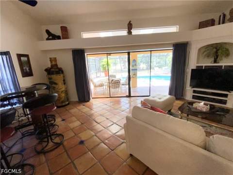 19966 Lake Vista Cir, Lehigh Acres FL - photo 8 of 20