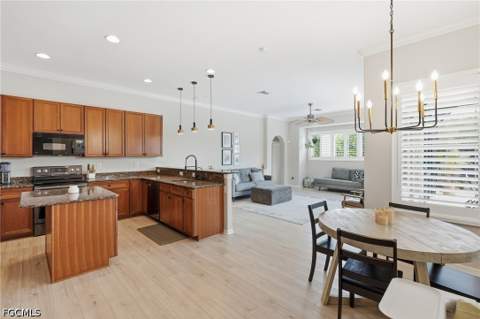15081 Balmoral Loop, Fort Myers FL - photo 11 of 44
