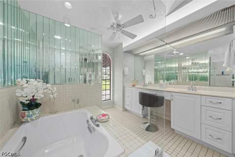 15649 Carberry Ct, Fort Myers FL - photo 14 of 50