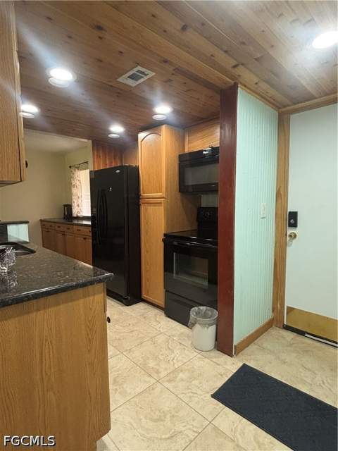 2366 E Mall Dr 114, Fort Myers FL - photo 6 of 18