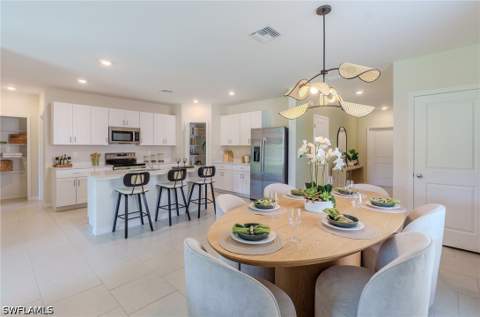 12431 Amber Waves Rd, Lehigh Acres FL - photo 11 of 50