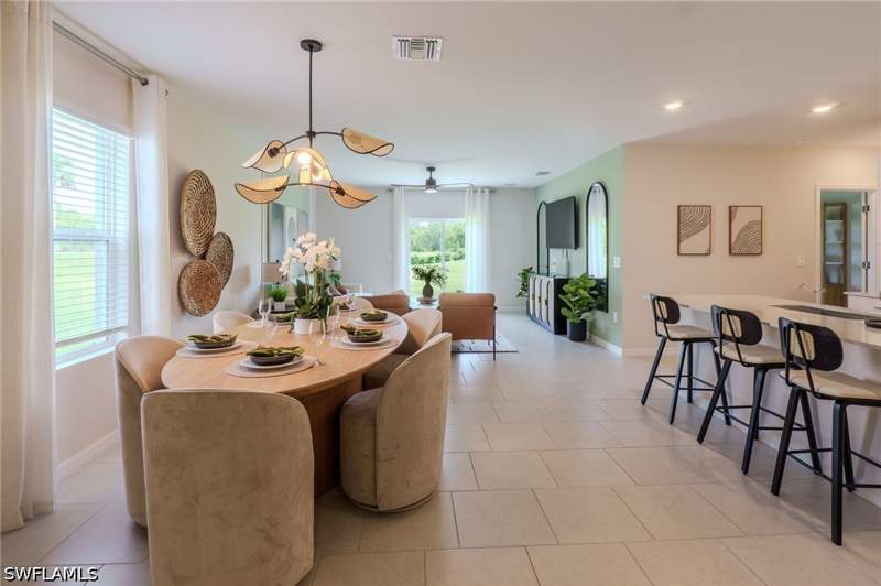 6 bedroom SingleFamilyResidence at 12431 Amber Waves Rd, Savanna Lakes, Lehigh Acres — photo 3