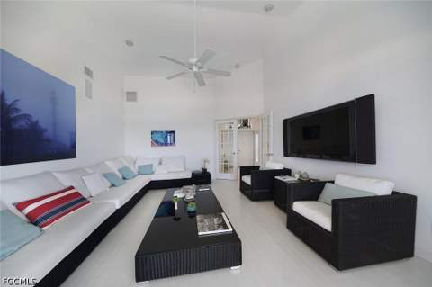 656 Coral Dr, Cape Coral FL - photo 9 of 30