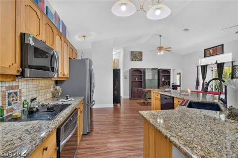 2581 4th Ave NE, Naples FL - photo 18 of 50