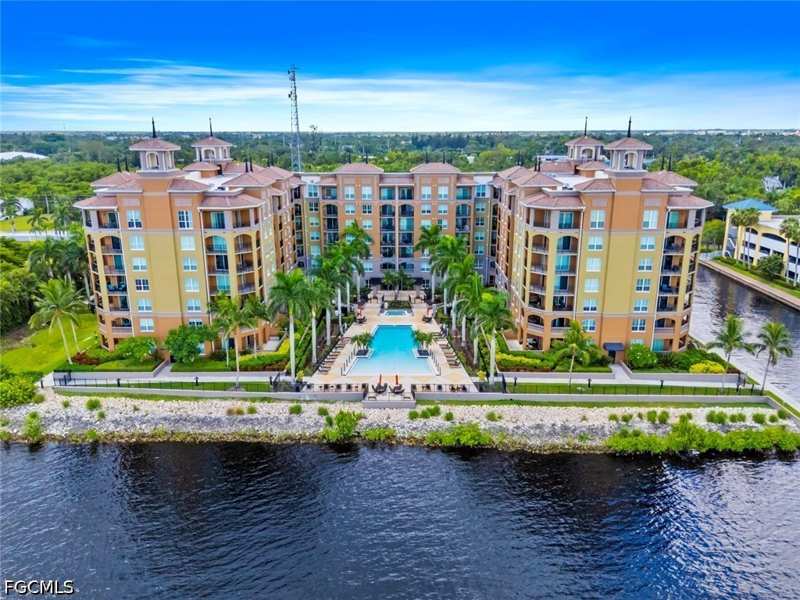 2 bedroom Condominium at 2825 Palm Beach Blvd 203, Alta Mar, Fort Myers — photo 1