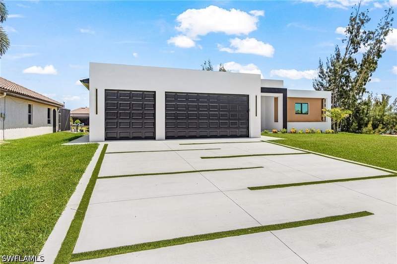 4 bedroom SingleFamilyResidence at 2303 NW 35th Ave, Cape Coral, Cape Coral — photo 2