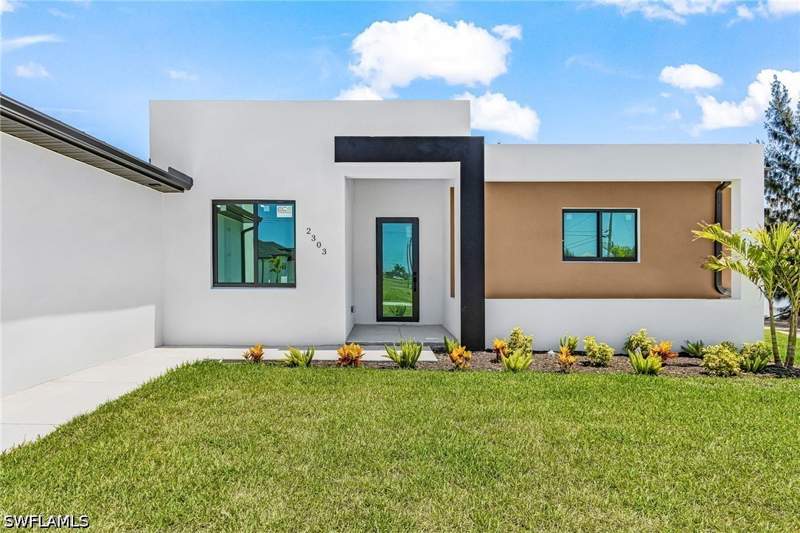 4 bedroom SingleFamilyResidence at 2303 NW 35th Ave, Cape Coral, Cape Coral — photo 4