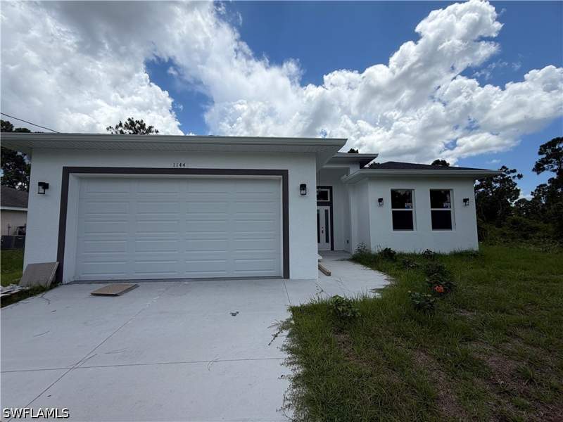 3 bedroom SingleFamilyResidence at 1144 Pisa St E, Lehigh Acres, Lehigh Acres — photo 2