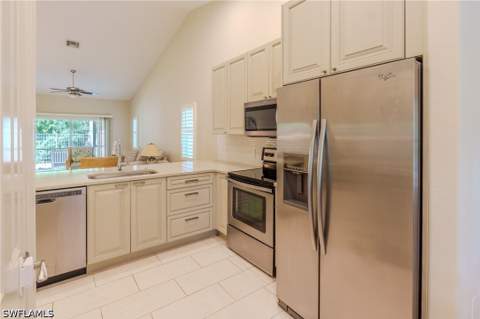 3510 Avion Woods Ct 104, Naples FL - photo 13 of 45