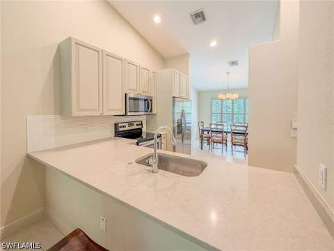 3510 Avion Woods Ct 104, Naples FL - photo 15 of 45