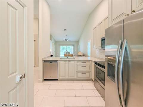 3510 Avion Woods Ct 104, Naples FL - photo 17 of 45