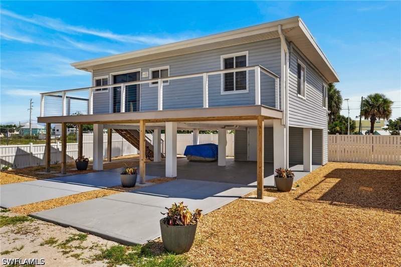 4 bedroom Condominium at 71 Mango St, Seagrape, Fort Myers Beach — photo 5