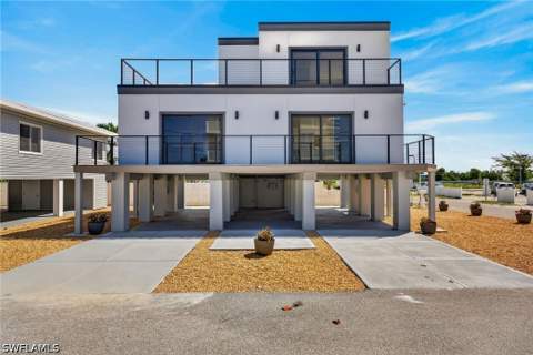 71 Mango St, Fort Myers Beach FL - photo 6 of 45