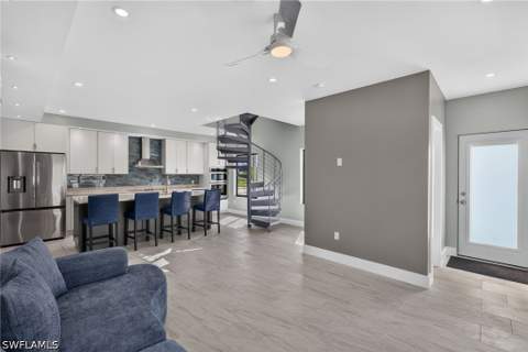 71 Mango St, Fort Myers Beach FL - photo 9 of 45