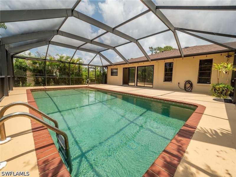 3 bedroom SingleFamilyResidence at 18414 Tulip Rd, San Carlos Park, Fort Myers — photo 2