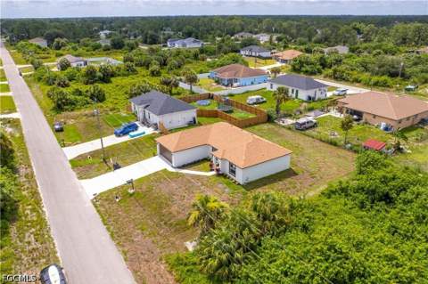 726 Camilla St E, Lehigh Acres FL - photo 19 of 20