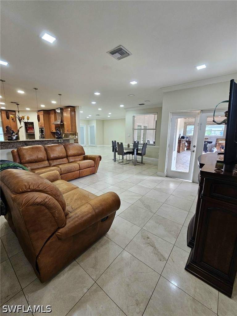4 bedroom SingleFamilyResidence at 41 33rd Ave NE, Golden Gate Estates, Naples — photo 3