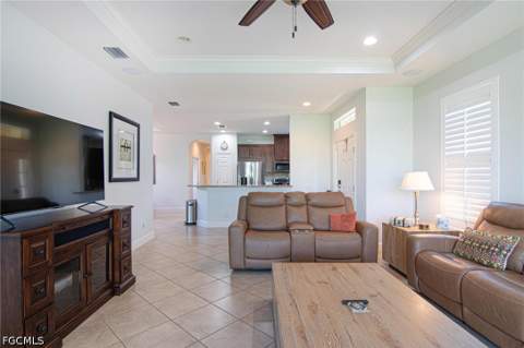 2637 Vareo Ct, Cape Coral FL - photo 8 of 35