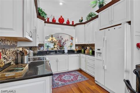 2166 Stacil Cir 17, Naples FL - photo 19 of 50