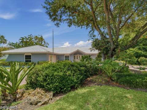 740 Bald Eagle Dr 40, Naples FL - photo 15 of 24