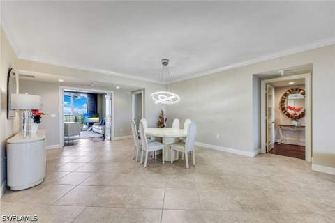 1050 Borghese Ln 605, Naples FL - photo 13 of 34
