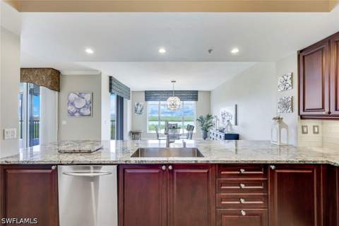 1050 Borghese Ln 605, Naples FL - photo 7 of 34