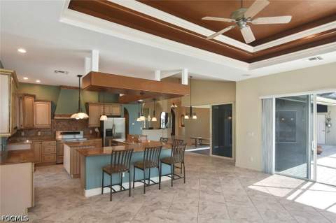 2808 SW 33rd Ter, Cape Coral FL - photo 17 of 44