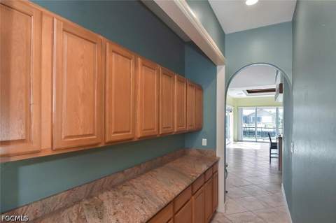 2808 SW 33rd Ter, Cape Coral FL - photo 21 of 44