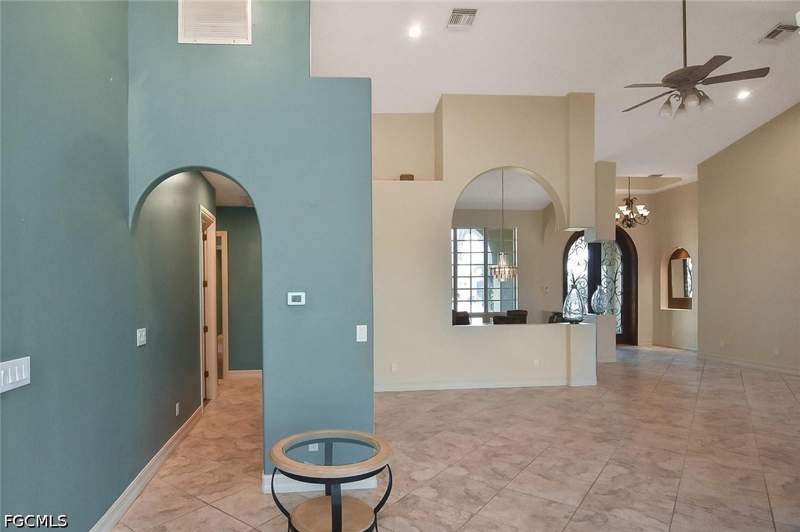 4 bedroom SingleFamilyResidence at 2808 SW 33rd Ter, Cape Coral, Cape Coral — photo 5