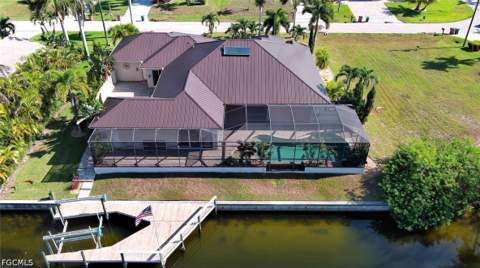 2808 SW 33rd Ter, Cape Coral FL - photo 9 of 44