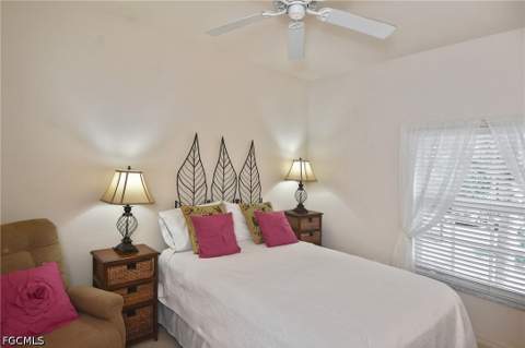 10021 Lake Cove Dr 101, Fort Myers FL - photo 21 of 50