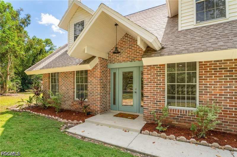 4 bedroom SingleFamilyResidence at 15180 Briar Ridge Cir, Briar Ridge, Fort Myers — photo 1