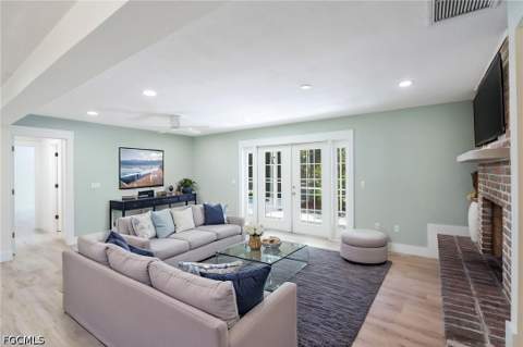 15180 Briar Ridge Cir, Fort Myers FL - photo 16 of 36