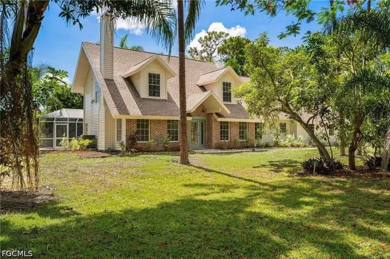 4 bedroom SingleFamilyResidence at 15180 Briar Ridge Cir, Briar Ridge, Fort Myers — photo 2