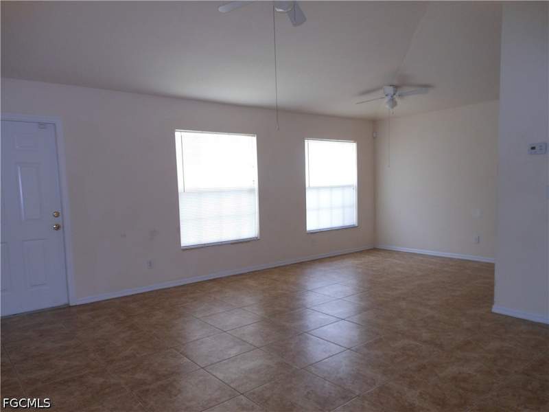 3 bedroom SingleFamilyResidence at 4507 E 13th St, Lehigh Acres, Lehigh Acres — photo 3