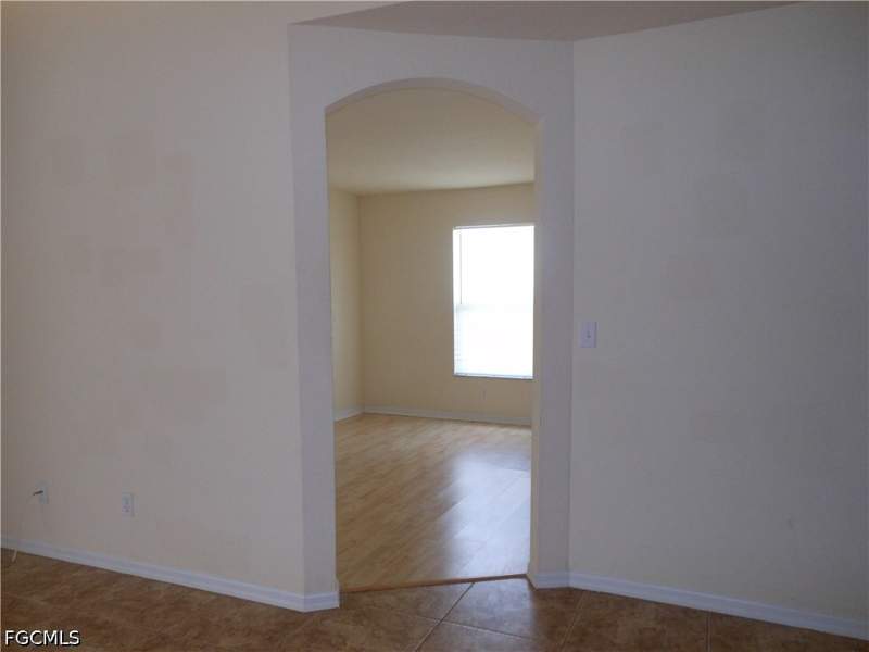 3 bedroom SingleFamilyResidence at 4507 E 13th St, Lehigh Acres, Lehigh Acres — photo 4