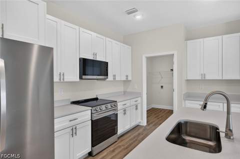 1208 NW 19th St, Cape Coral FL - photo 11 of 29